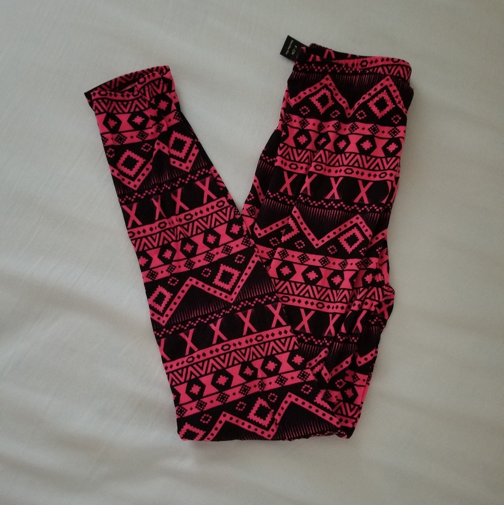 BNWT Leggings